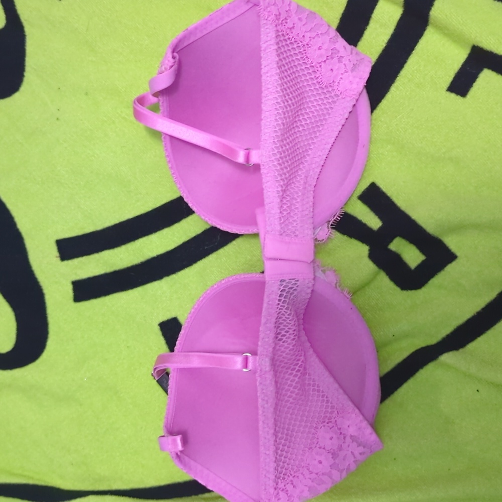 Victorias Secret 36D Very Sexy Plunge Bra NWT - Picture 2 of 2